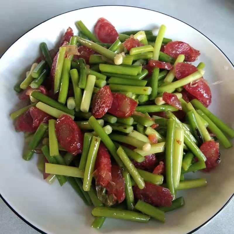 蒜薹炒腊肠