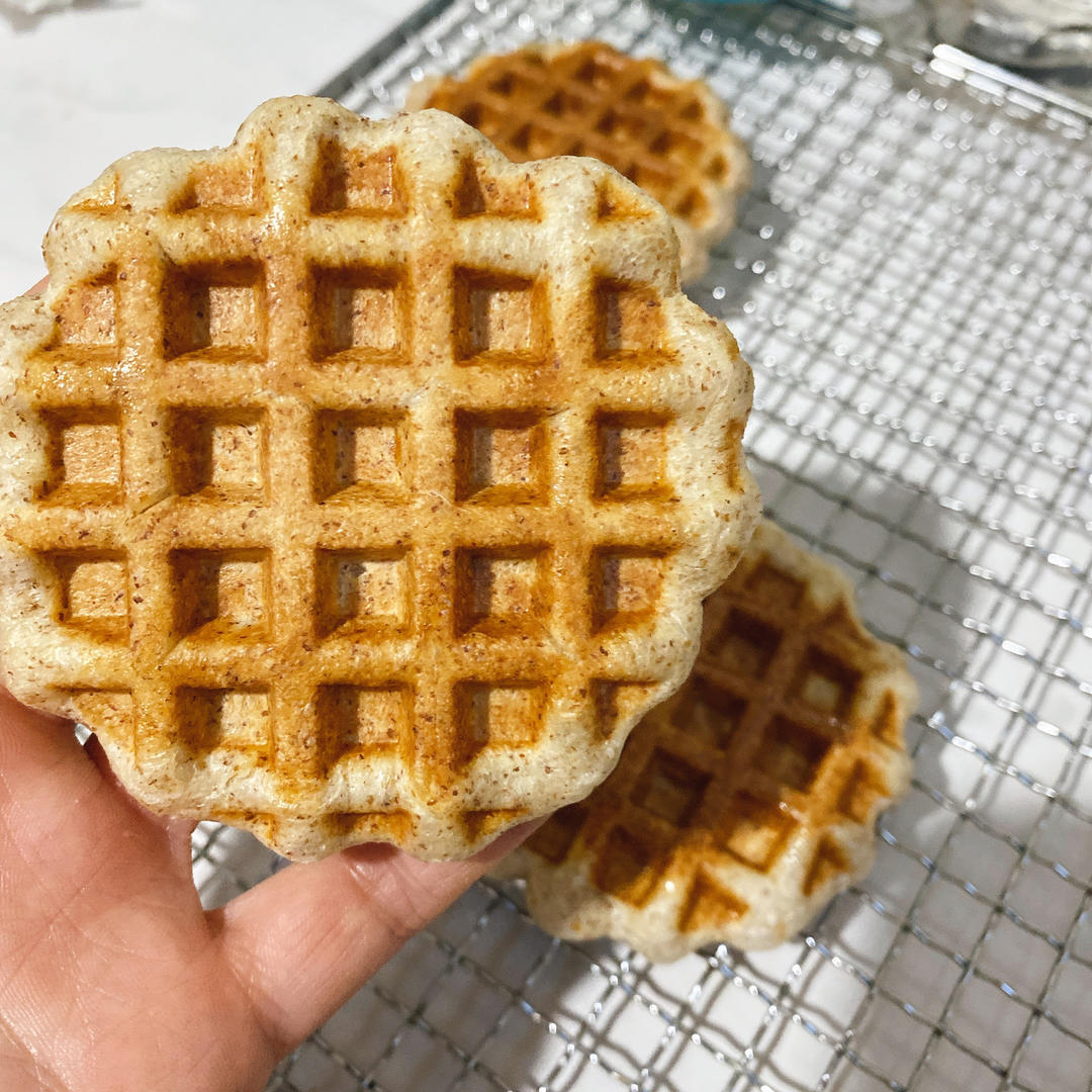 肉松夹心黑麦面包华夫饼（低糖油）