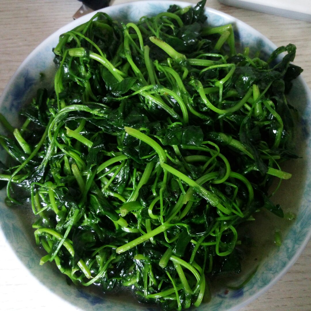 lchao做的炒草头