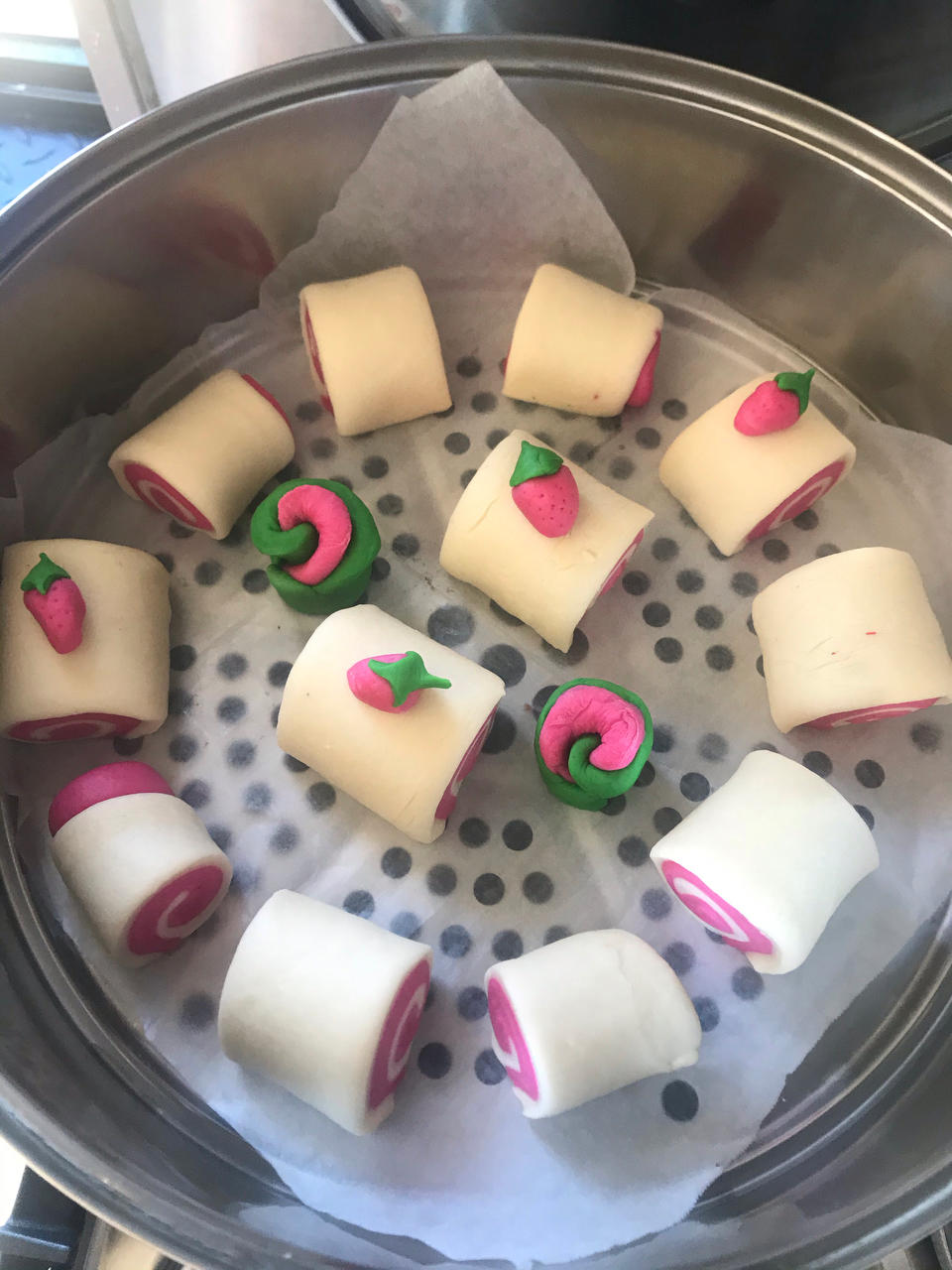 可爱到炸裂的草莓刀切馒头🍓