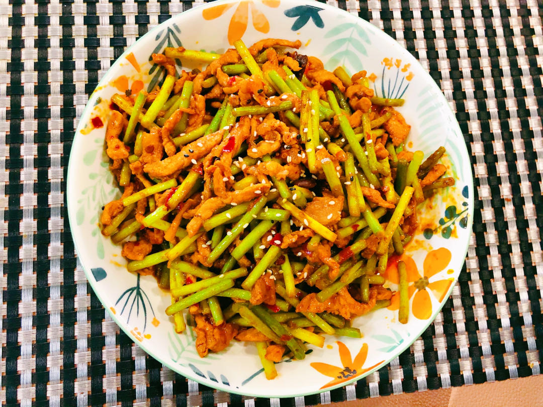 蒜薹炒肉丝