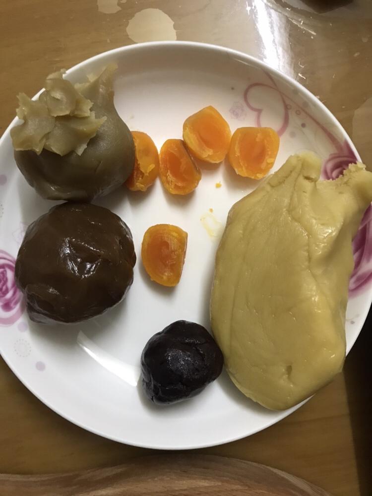 猪笼饼(猪仔月饼)的做法 步骤2