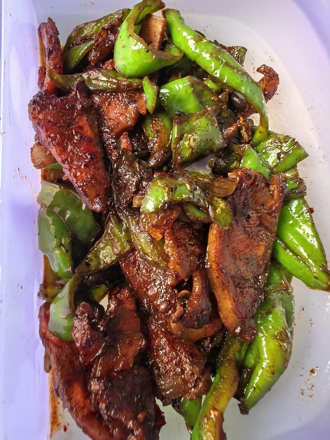 青椒炒香肠