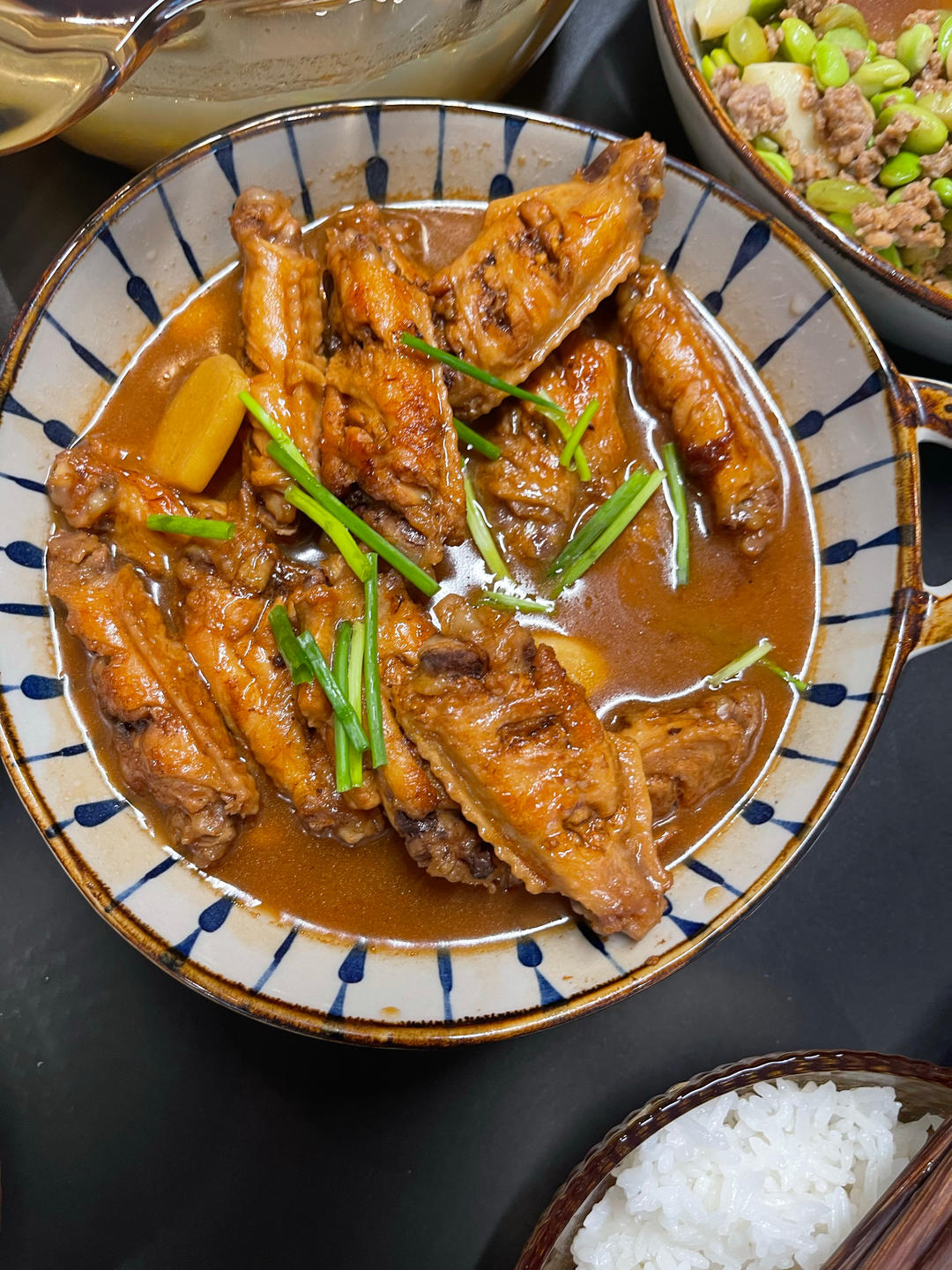 妈妈家的味道，吃了停不下来的红烧鸡翅