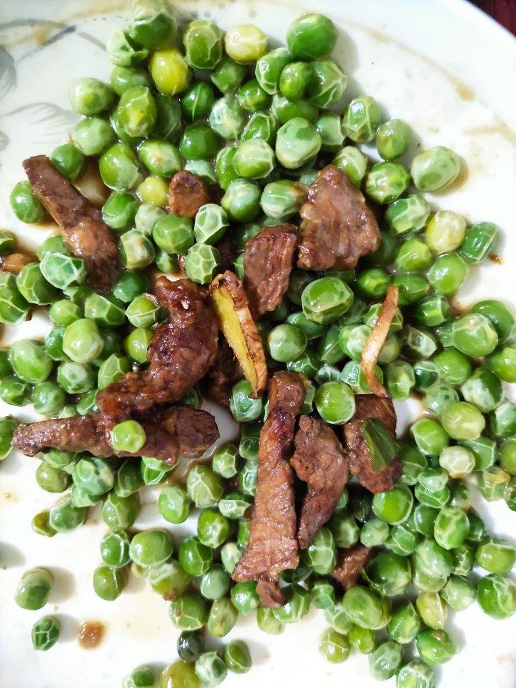 豌豆炒肉