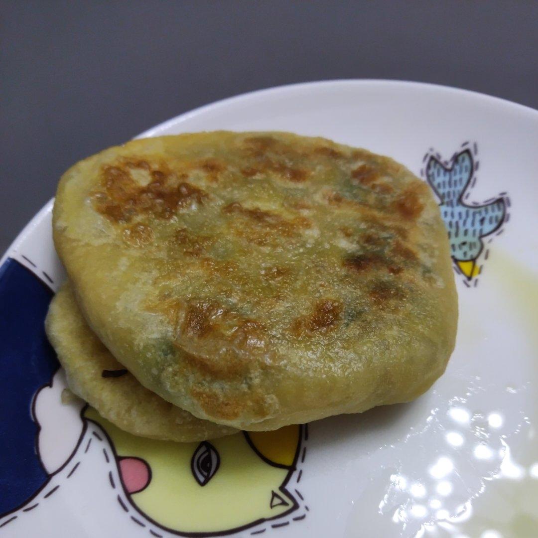 皮薄如纸的韭菜馅饼|免揉面法