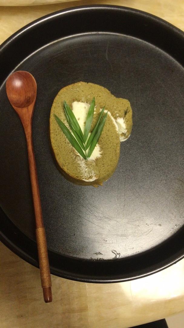 抹茶奶油蛋糕卷，一抹，倾心