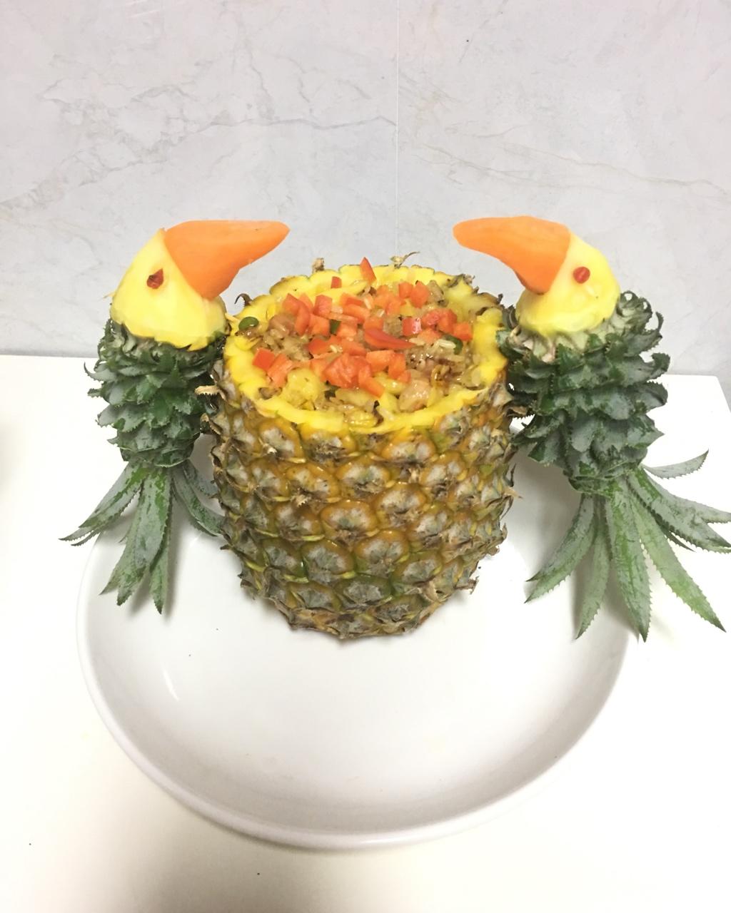 鸟语花香菠萝炒饭