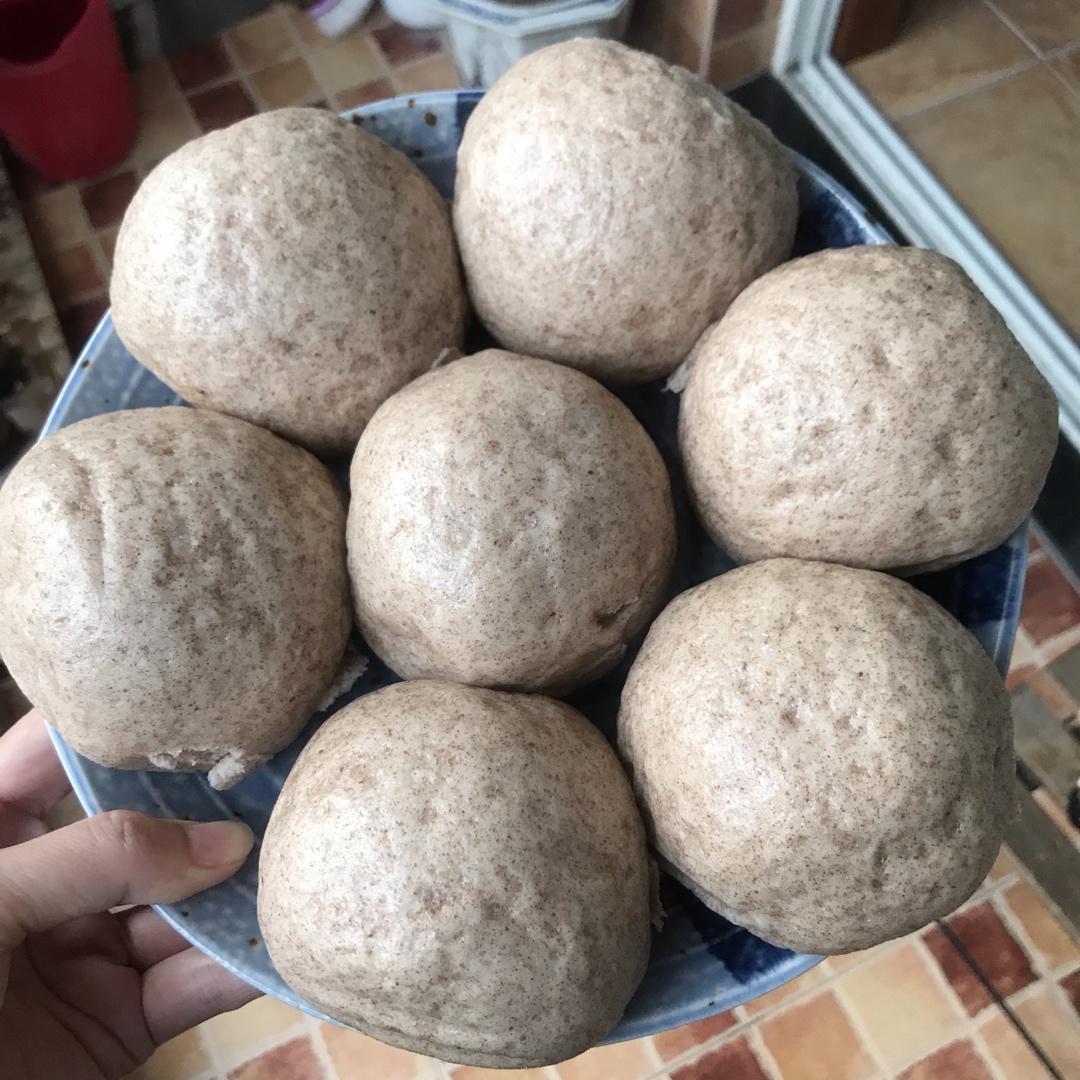 快速版的全麦馒头，依旧松软可口！