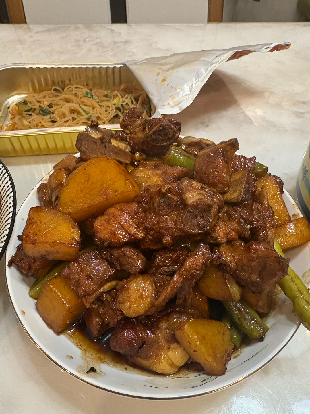 硬菜代表--排骨炖豆角土豆（豆角焖面胚子）