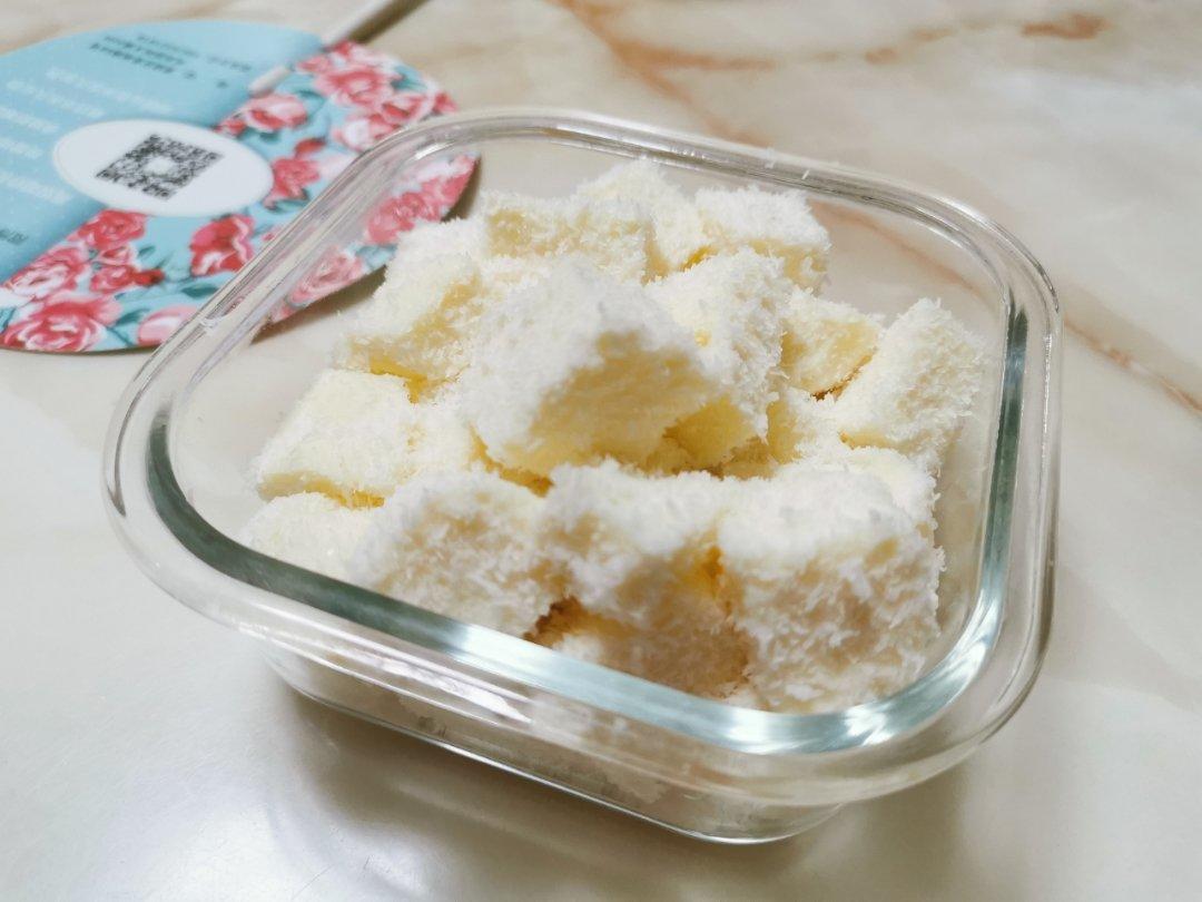 完胜85度C牛奶椰丝小方