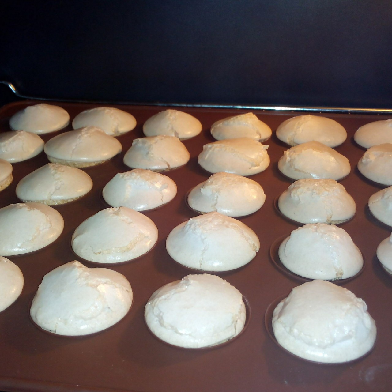 马卡龙（法式蛋白霜）