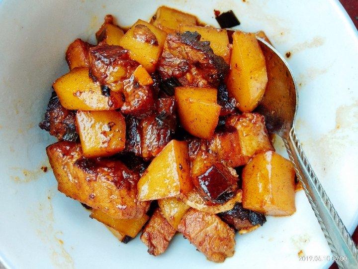 奥尔良鸡腿炒饭