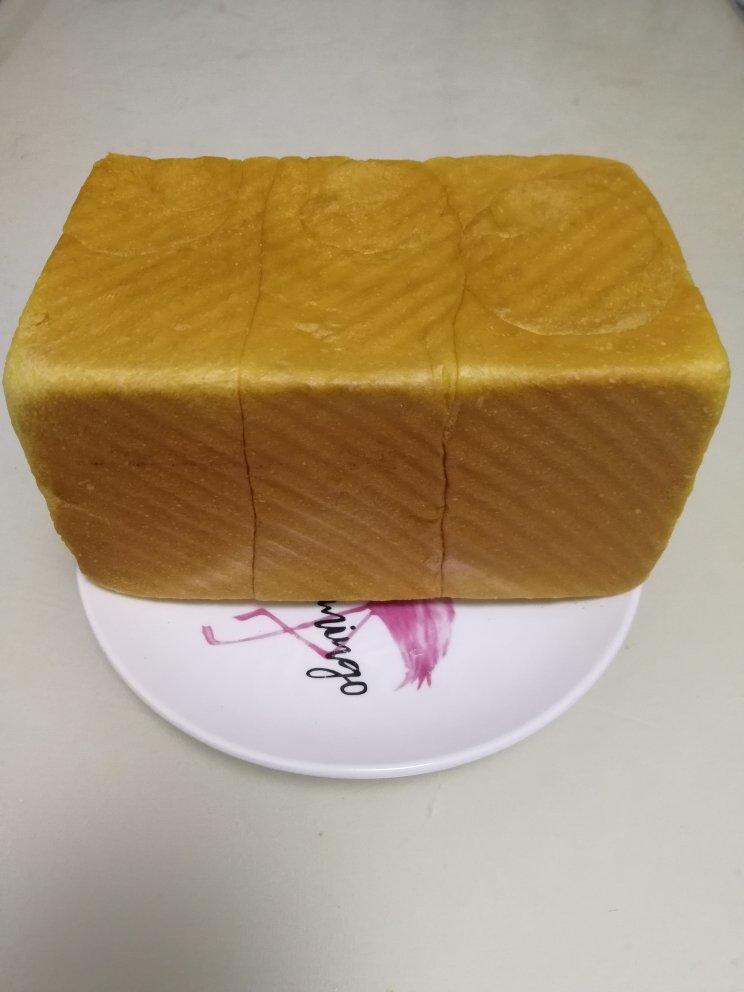 软绵香醇的南瓜吐司