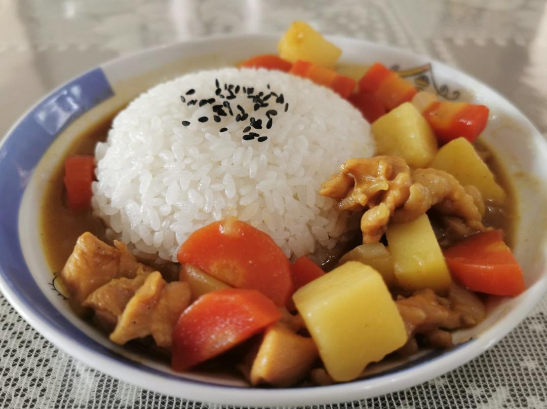 百梦多鸡肉咖喱饭