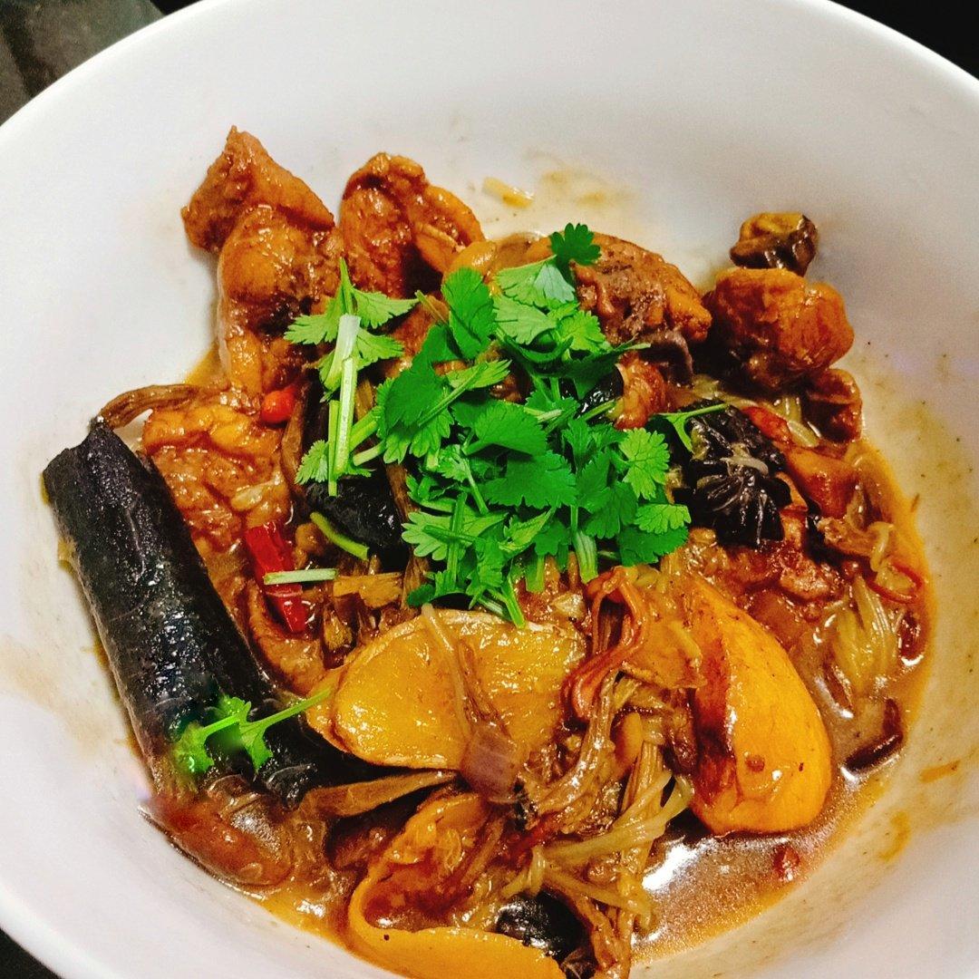 小鸡炖蘑菇