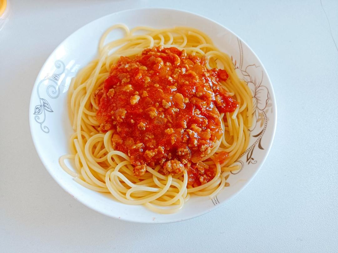 番茄肉酱意面
