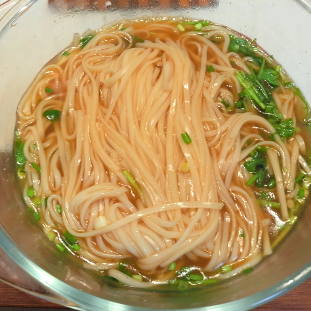 好吃快手阳春面