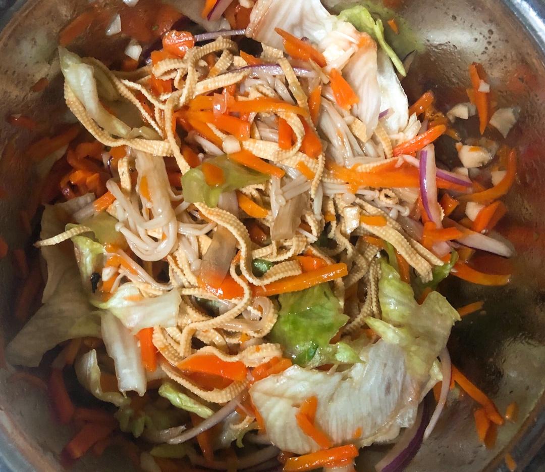 万能凉拌汁的做法（饭店不外传的秘方）