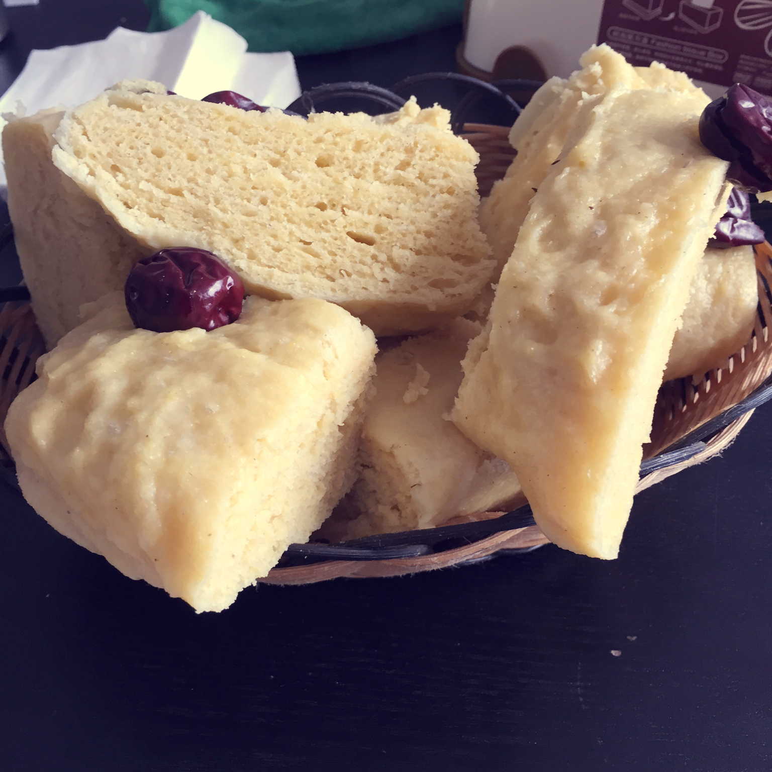 玉米面馒头