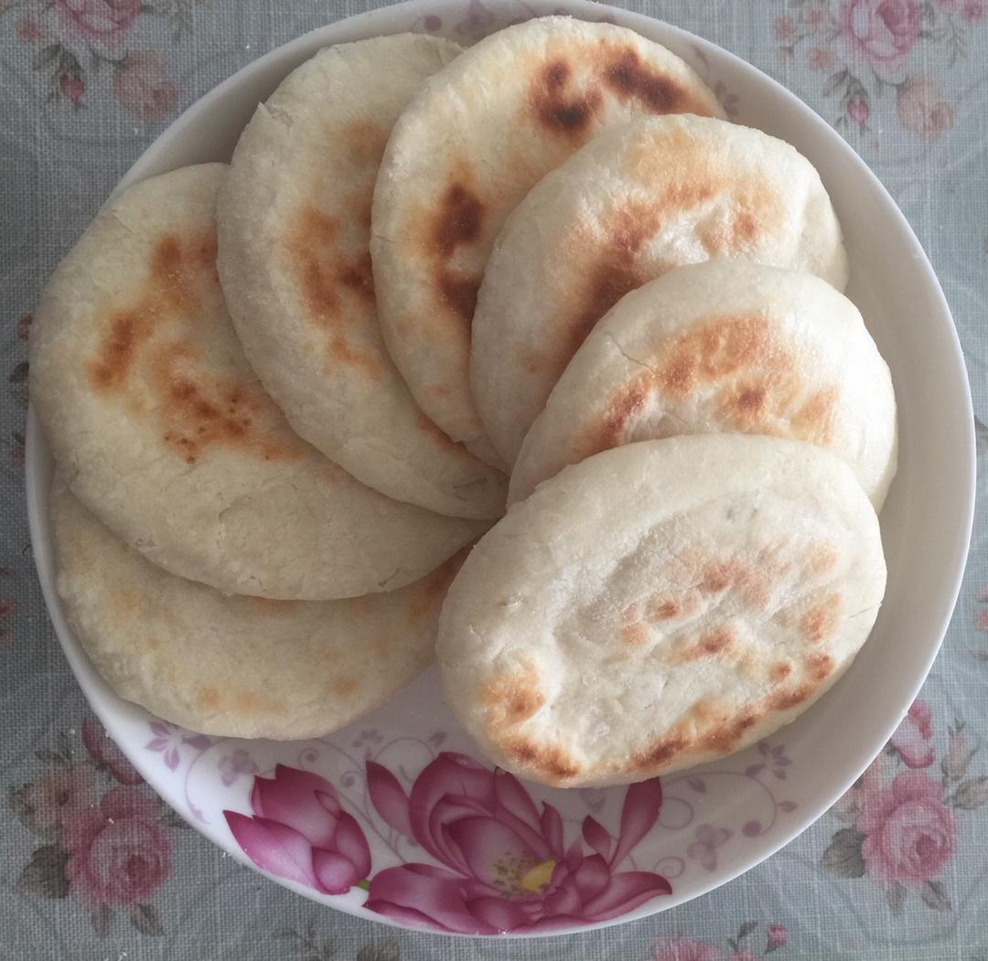 薏米love红豆做的发面油酥小糖饼
