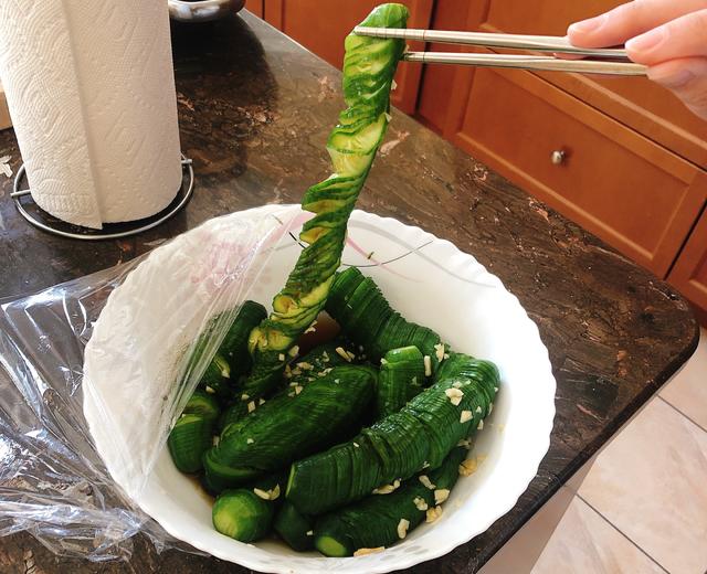 蓑衣黄瓜的做法