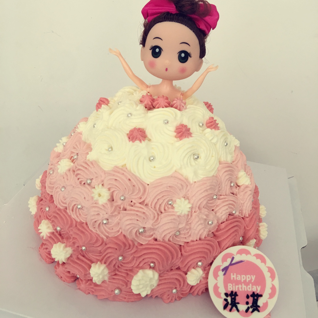 生日蛋糕之童年芭比