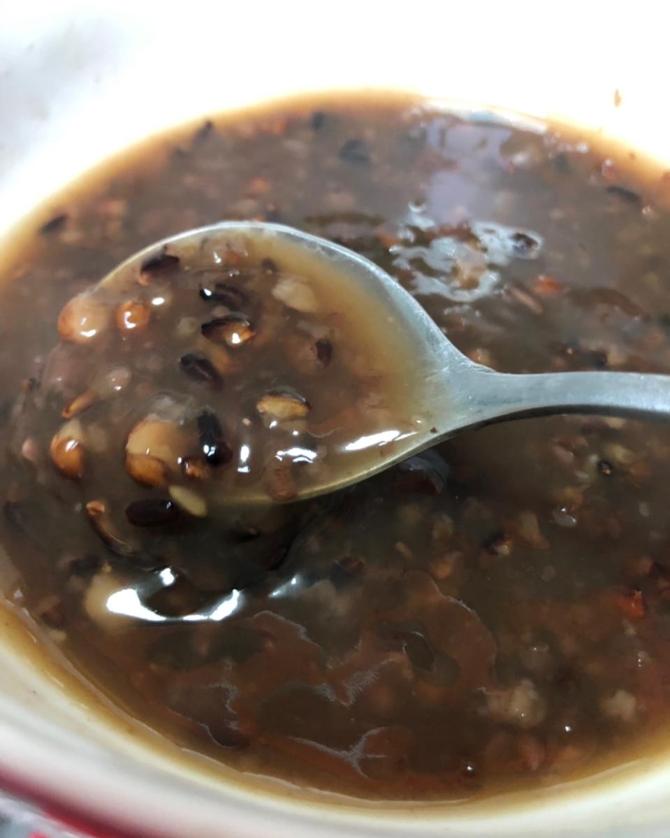 血糯米黑麦粥