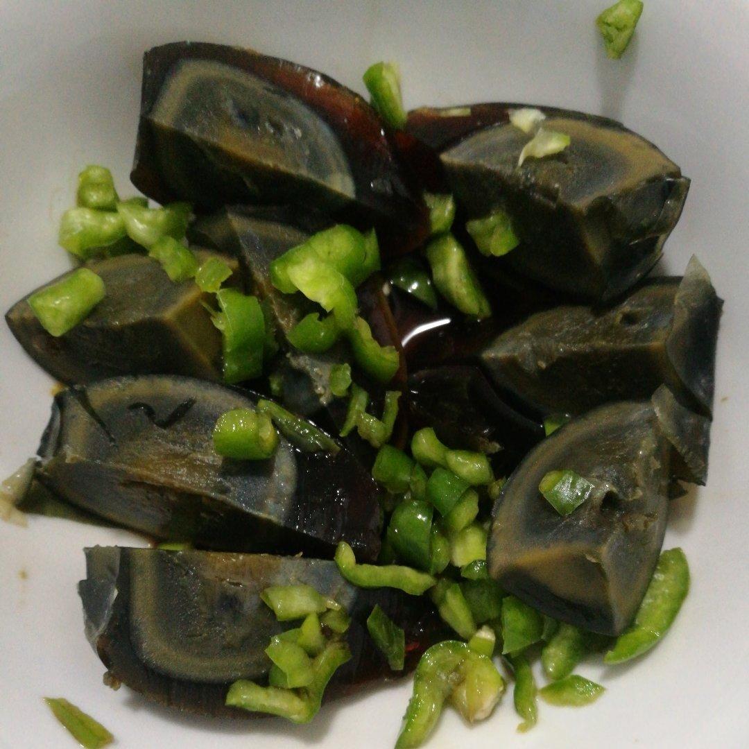 青椒皮蛋