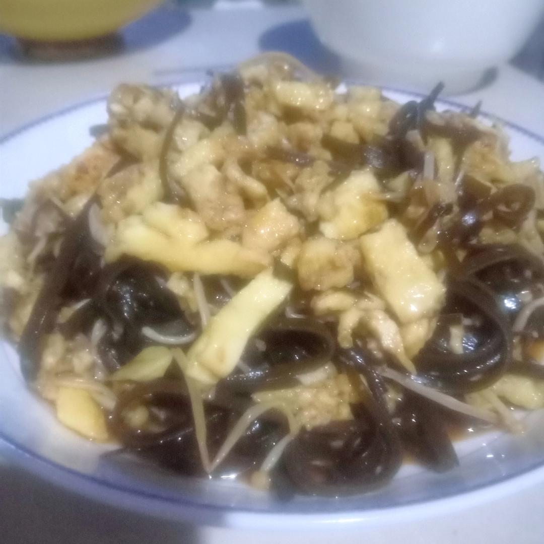 金针菇拌海带丝