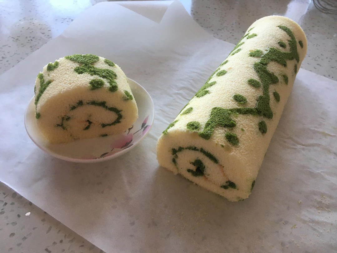 【视频】柔软的 抹茶花纹蛋糕卷