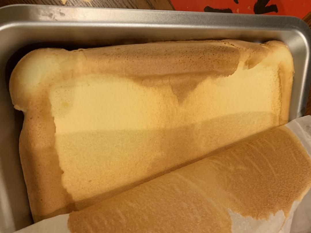 烤箱做蛋糕（戚风蛋糕的做法）