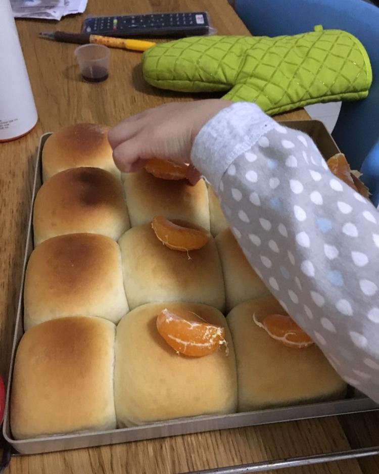 不用机器，一千克面粉轻松揉出手套膜