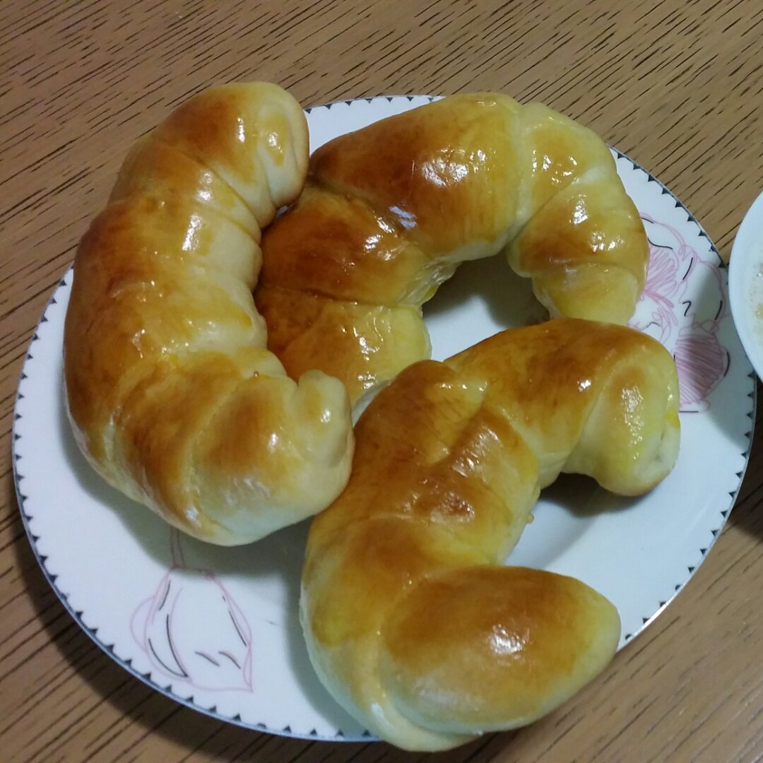 乳酪牛角面包
