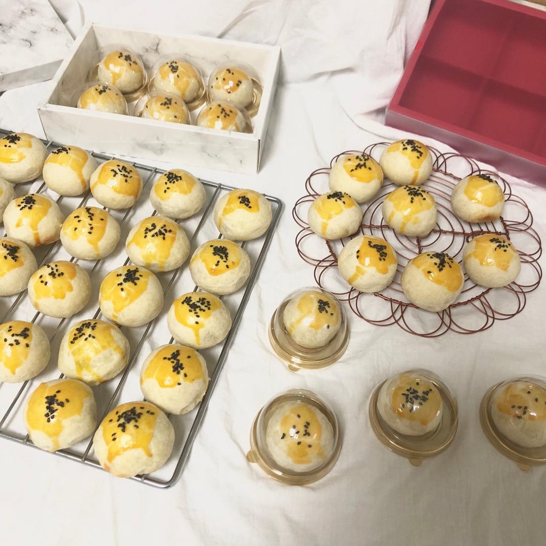 ㊙️网红麻薯肉松蛋黄酥🔥，好吃到爆‼️