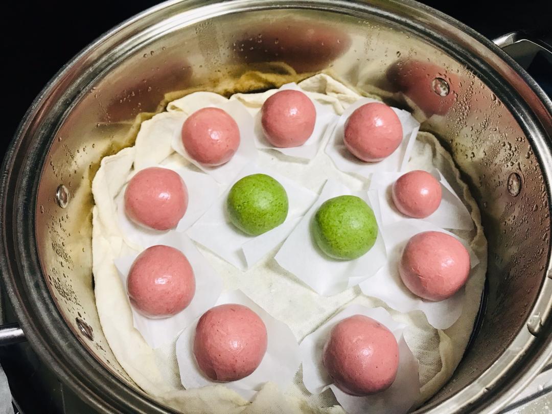 网红青团～～咸蛋黄肉松青团