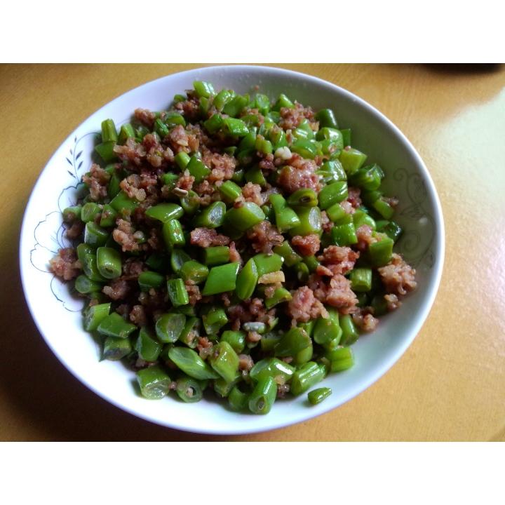 肉沫豆角下饭菜