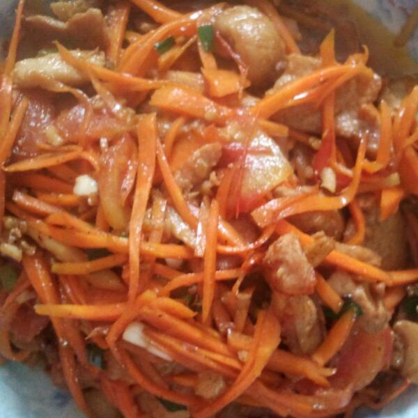 青椒胡萝卜肉丝