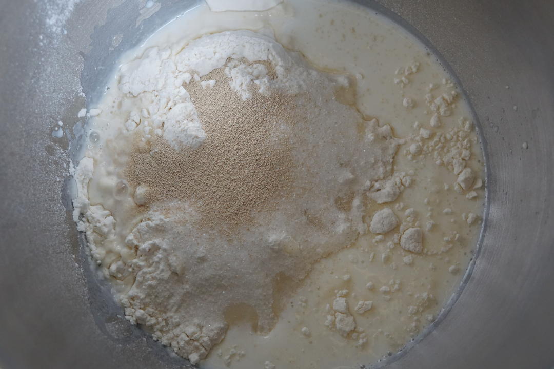纯奶手撕吐司的做法 步骤1