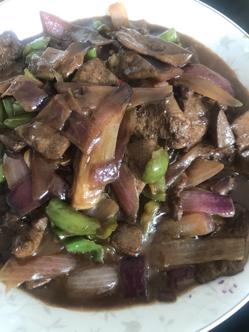 爆炒猪肝（猪肝这样做才好吃😋）