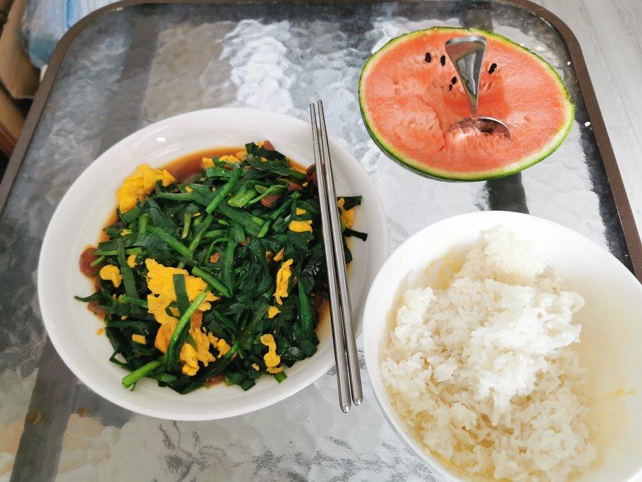 韭菜炒鸡蛋