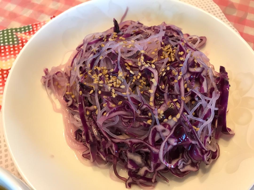 炝拌粉丝紫甘蓝