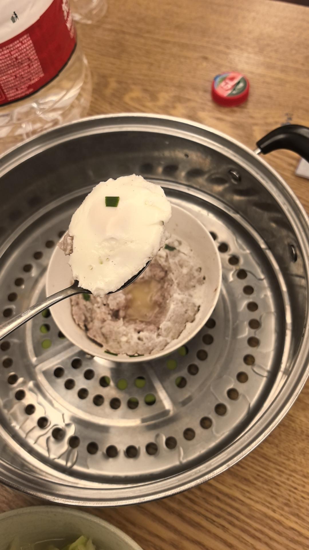 肉饼蒸蛋+烩白菜