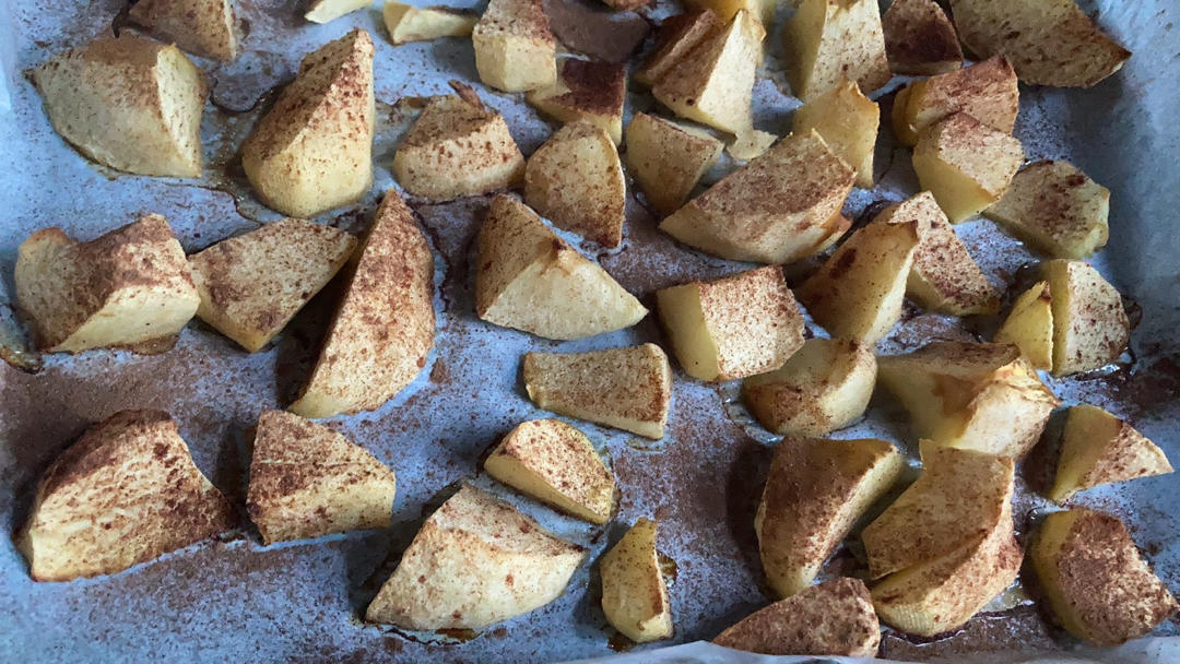 减肥甜品📍暖身刮油毫无负担🍎肉桂烤苹果