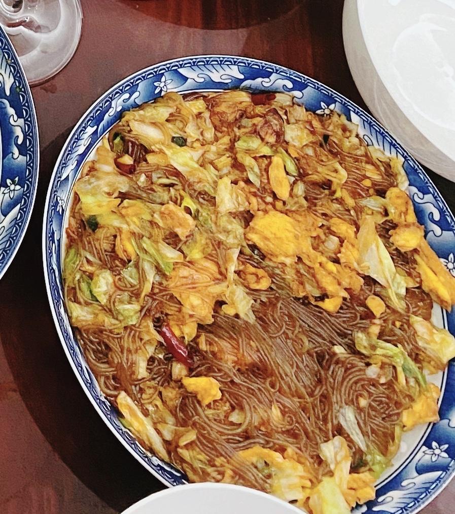 包菜粉丝炒鸡蛋