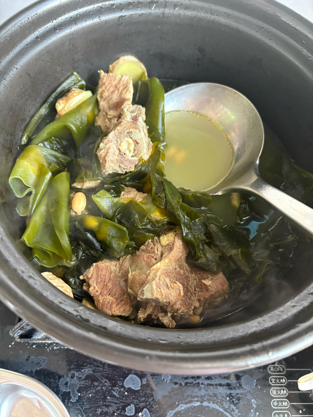 黄豆海带排骨汤