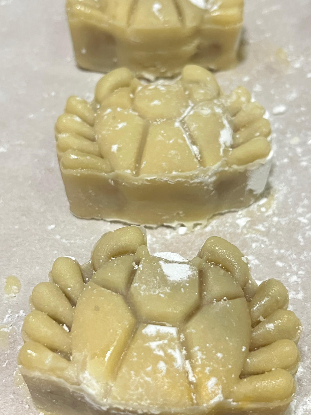 广式月饼—蛋黄莲蓉月饼