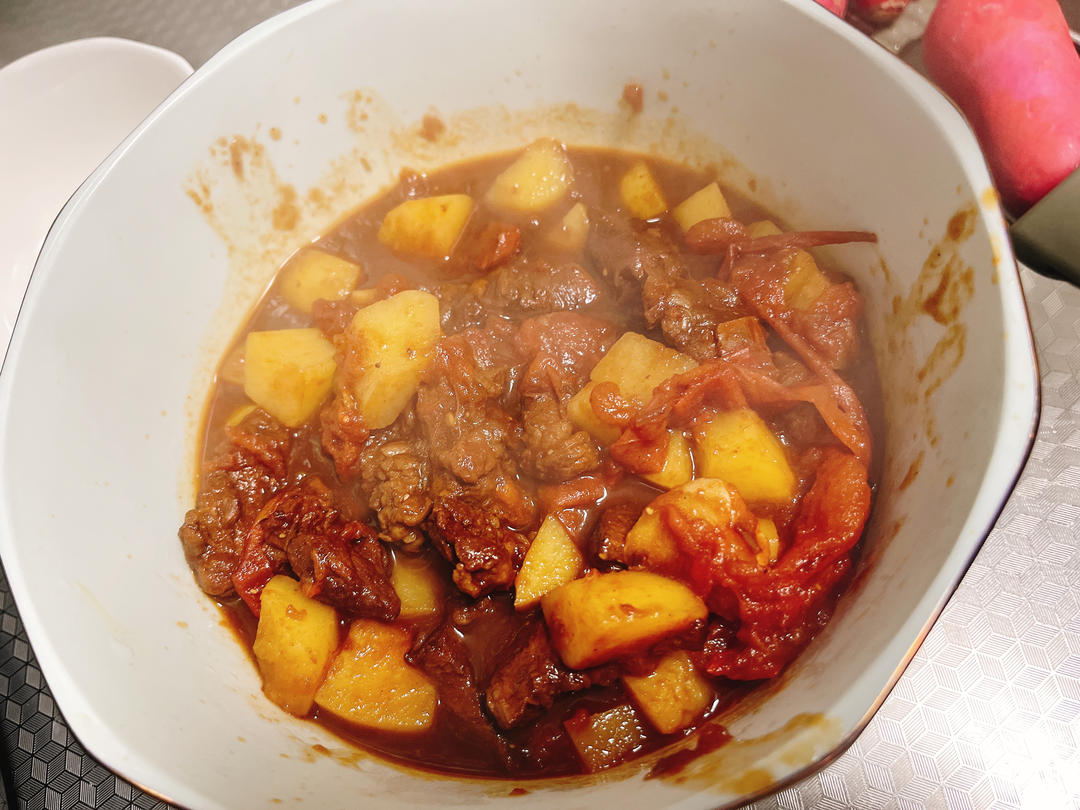 沙沙土豆胡萝卜炖牛肉