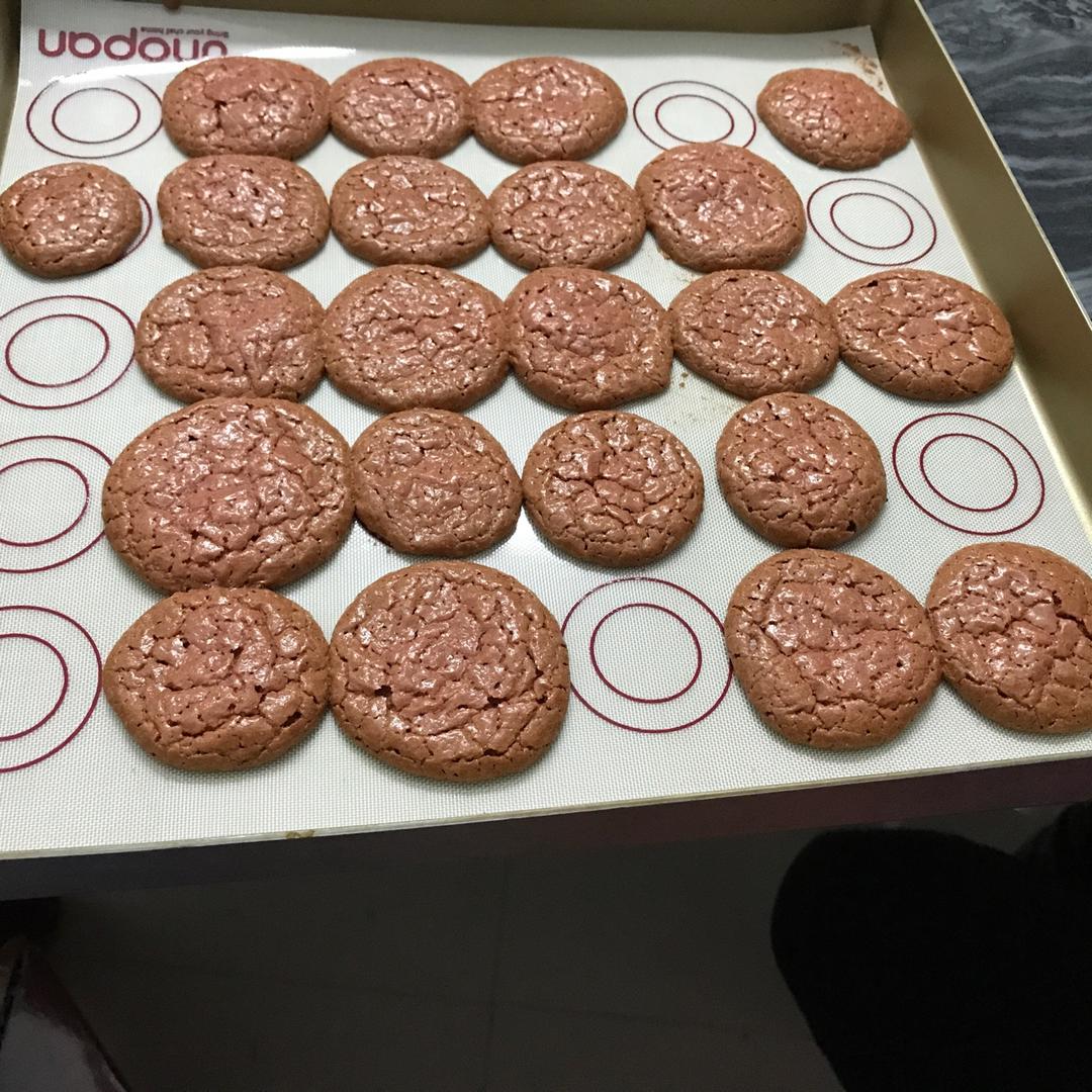马卡龙(杏仁蛋白糖饼)