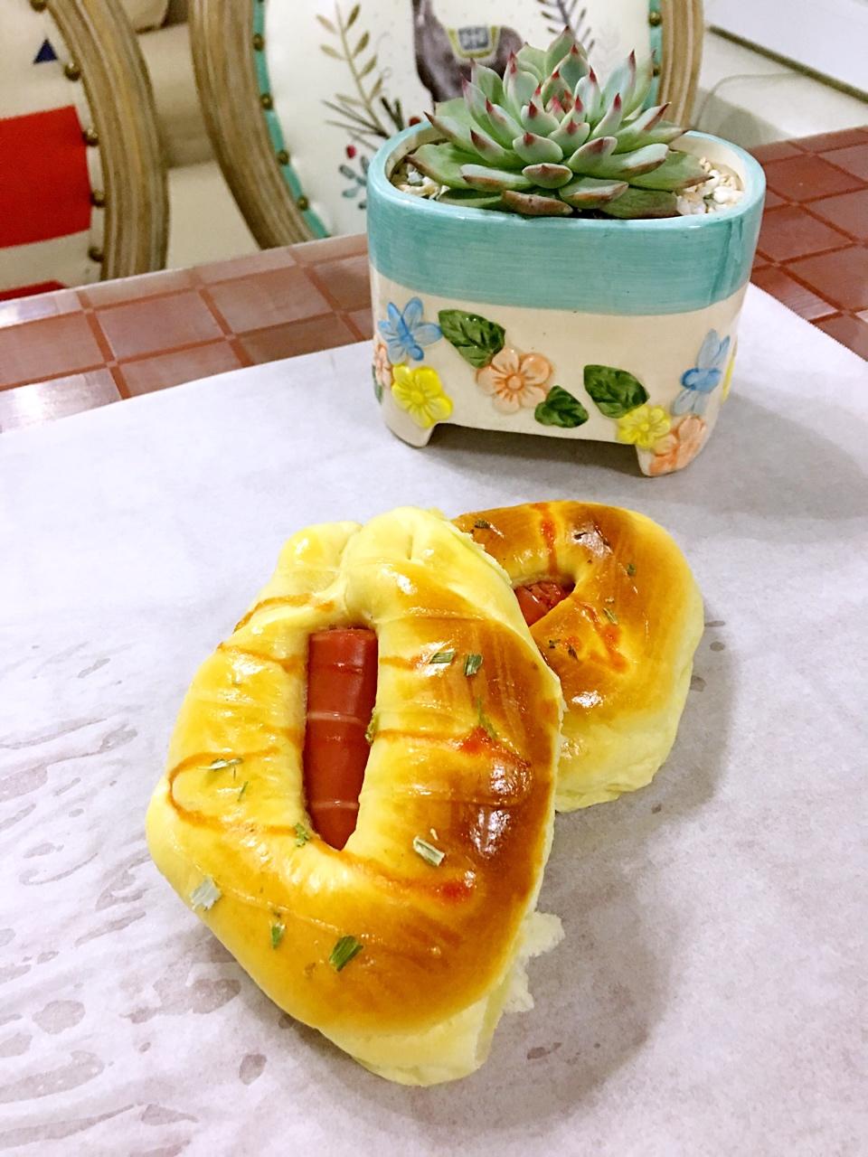 肠仔包---QQ软软的早餐包